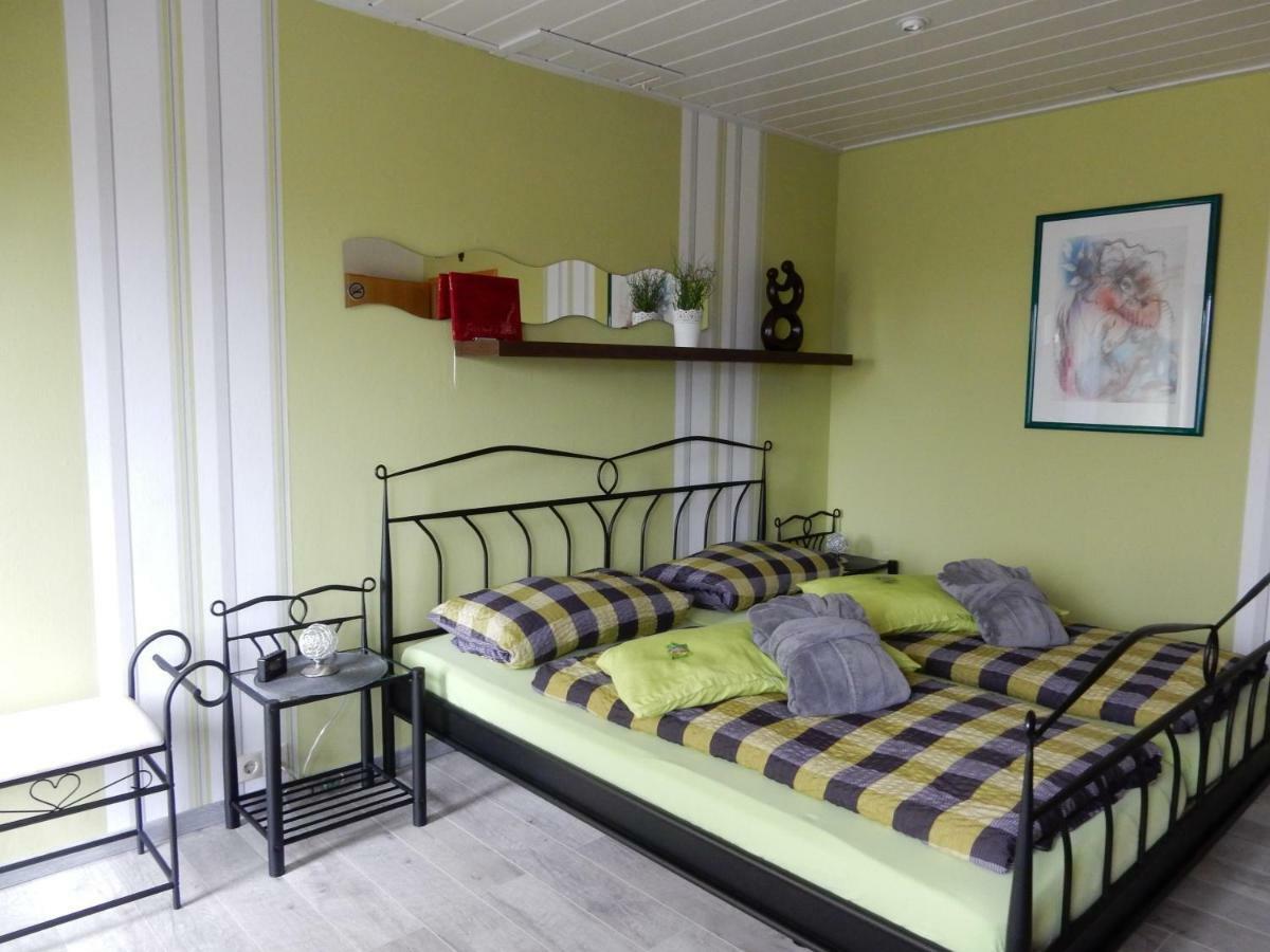 Pension-Jakobs Nachtsheim Екстериор снимка