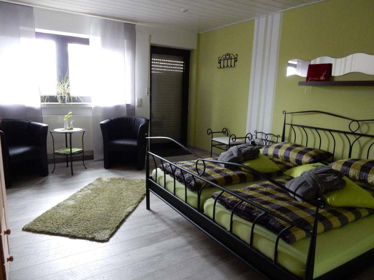 Pension-Jakobs Nachtsheim Екстериор снимка